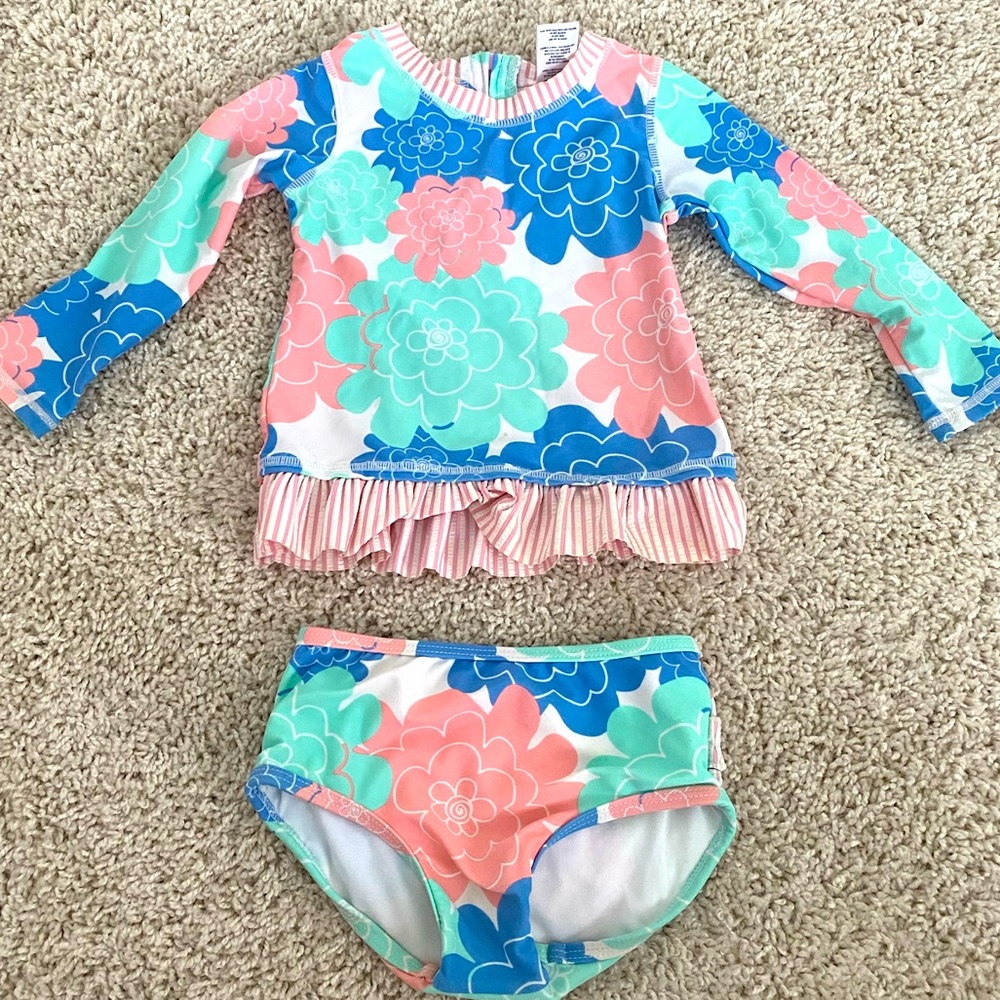 Ruffle Butts Long Sleeve Rash Guard Two Piece size 18-24m